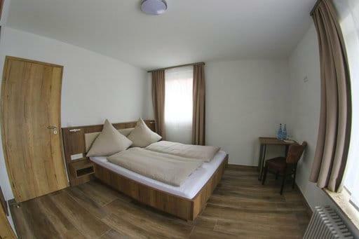 Look Hotel & Rooms Κράιλσχαϊμ Εξωτερικό φωτογραφία