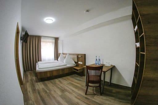 Look Hotel & Rooms Κράιλσχαϊμ Εξωτερικό φωτογραφία
