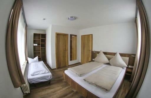 Look Hotel & Rooms Κράιλσχαϊμ Εξωτερικό φωτογραφία